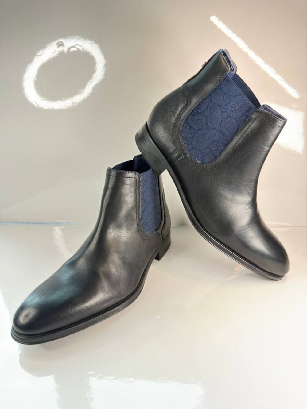 Ted Baker Travic Leather Chelsea Boots Navy - Men’s US 11
